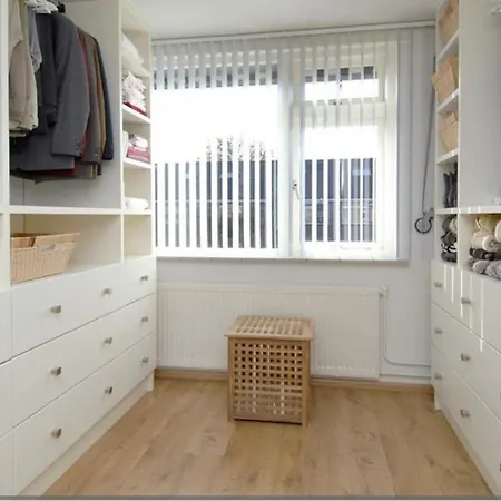 Apartment Luxe Middenwoning In *